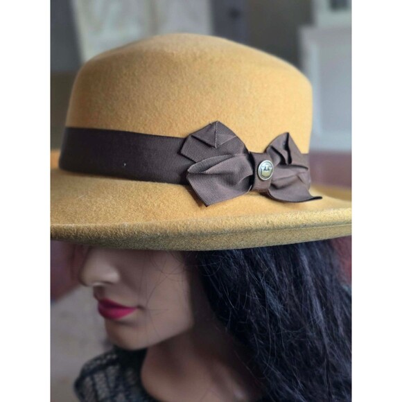 Goorin Bros Accessories - Goorin Bros fedora size medium